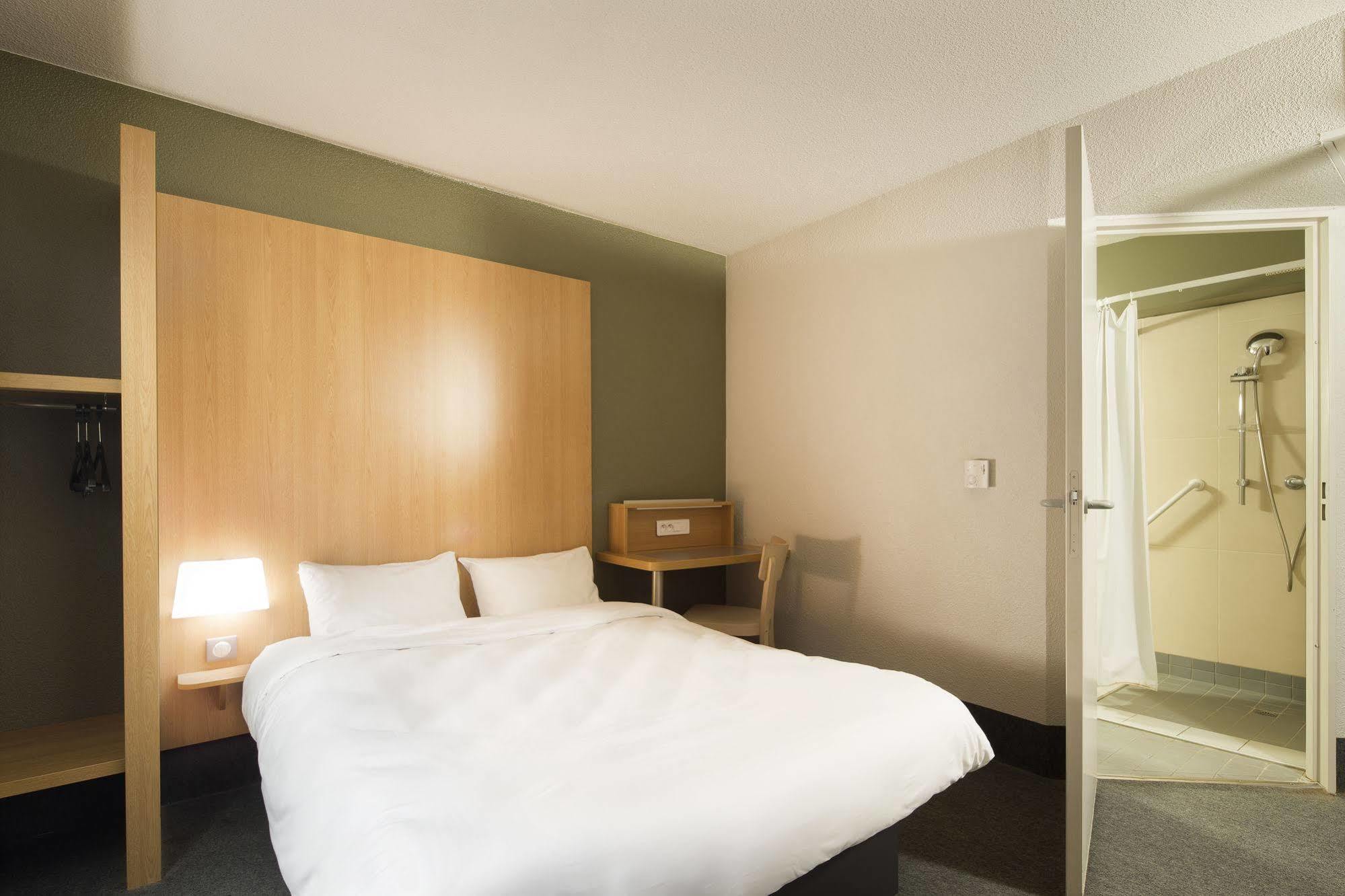 B&B Hotel Saint Malo Sud Экстерьер фото
